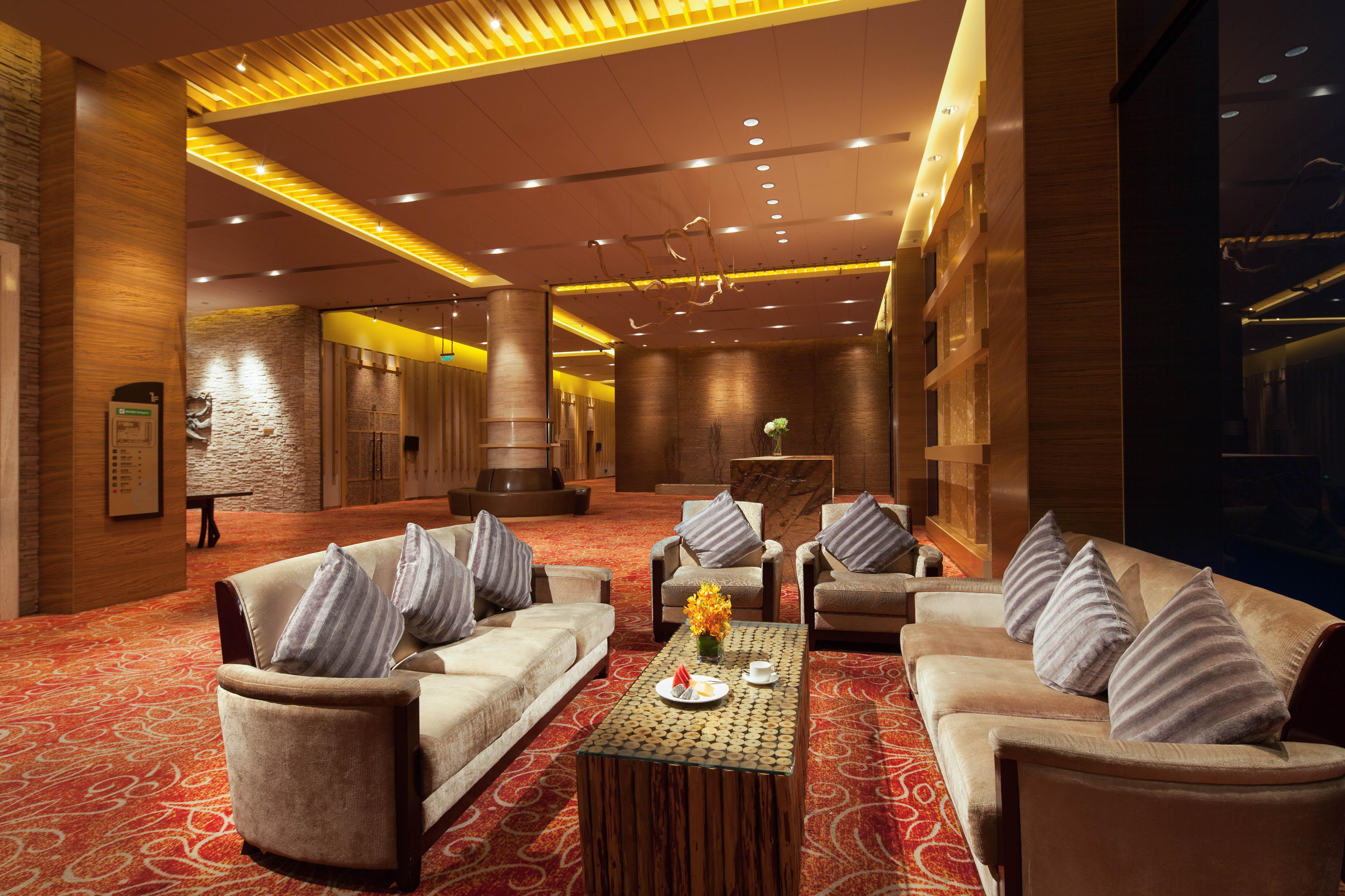 Holiday Inn Beijing Shijingshan Parkview By Ihg Exterior foto